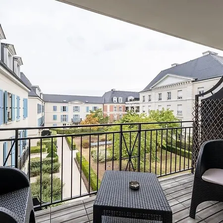 Family - S4 Apartment